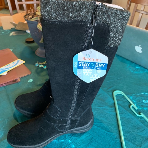 NWT Black Beartrap boots from Nordstrom. Size 6. - Picture 6 of 6